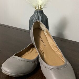 Lucky Brand Women's Gray Flats